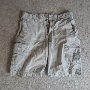 Men's Eddie Bauer Gray Cargo Shorts
